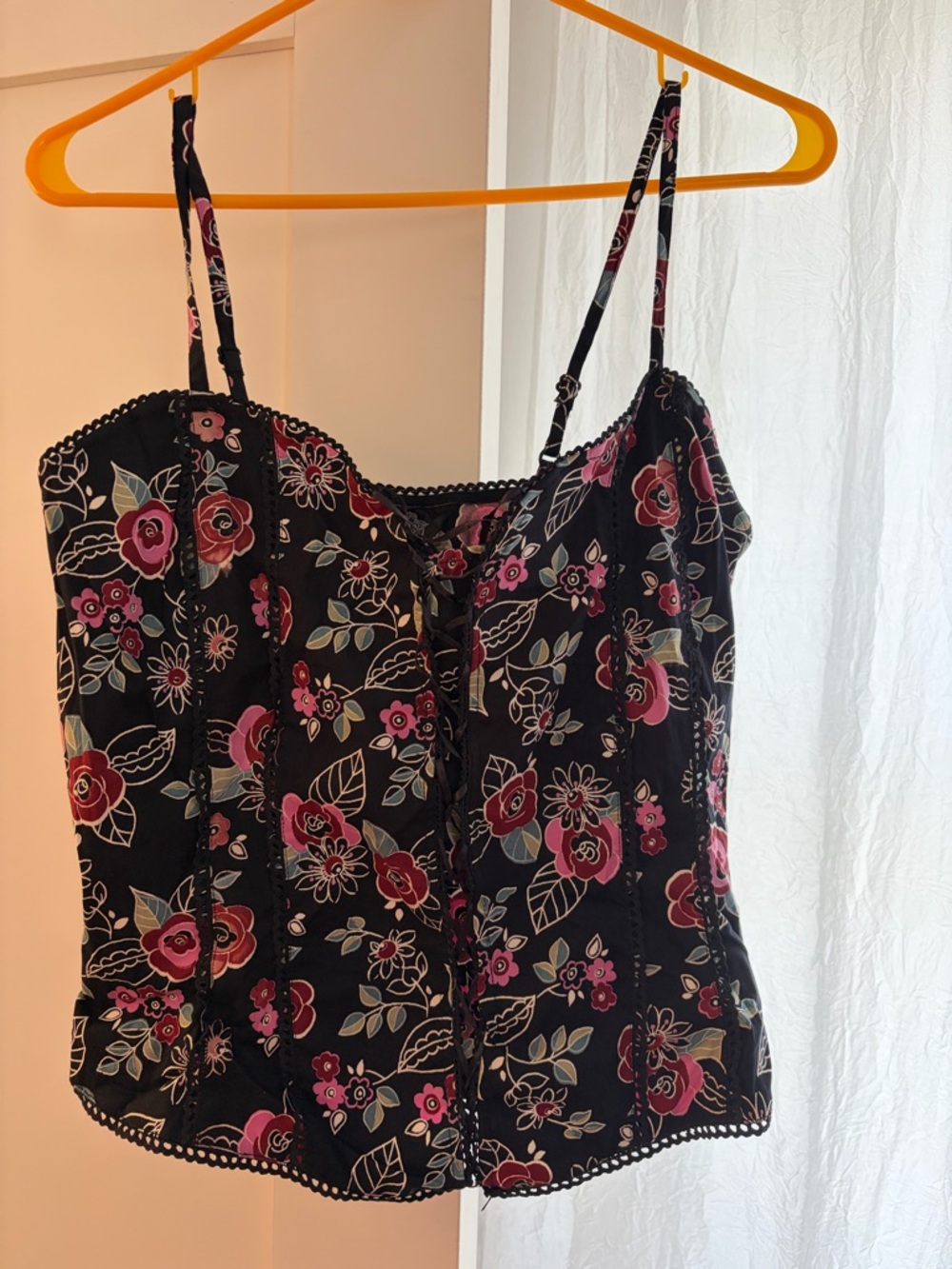 NWT Angie Floral Lace-Trim Cami Top - Black with Pink Floral